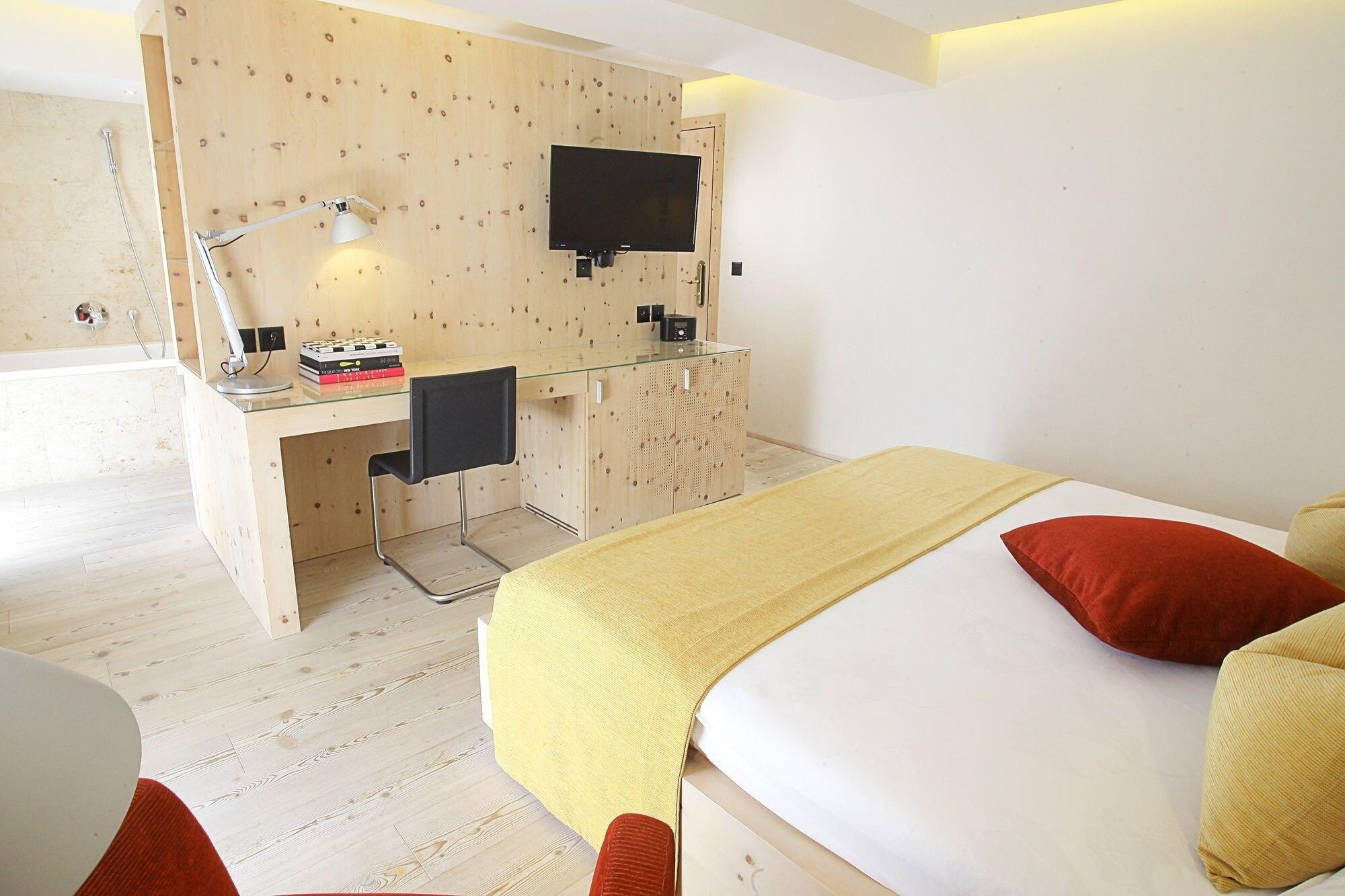 Hotel Steffani 4*