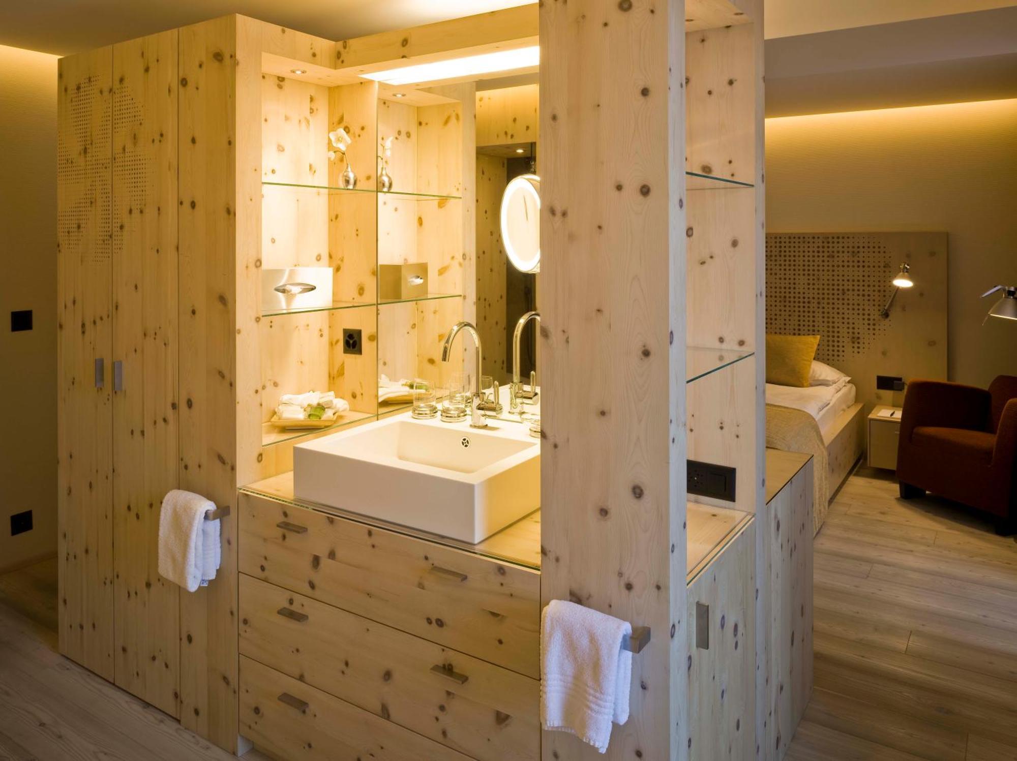 Hotel Steffani 4*
